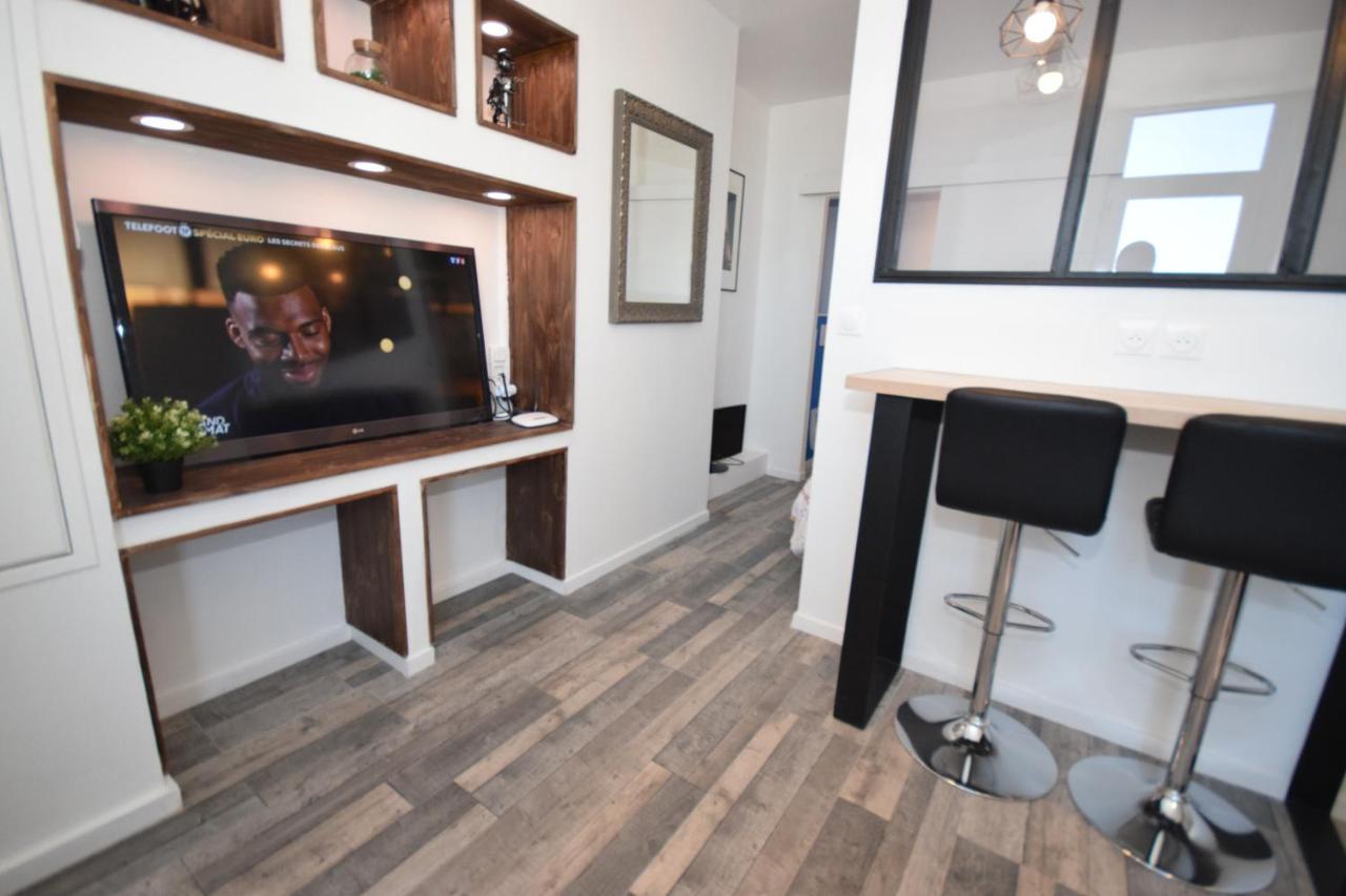 ואלנסיין Design Appart - Hyper Centre - Tram - Free Wifi - Lerelaisdodile21 מראה חיצוני תמונה
