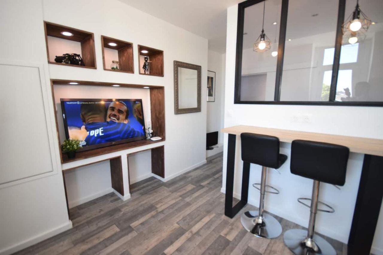 ואלנסיין Design Appart - Hyper Centre - Tram - Free Wifi - Lerelaisdodile21 מראה חיצוני תמונה